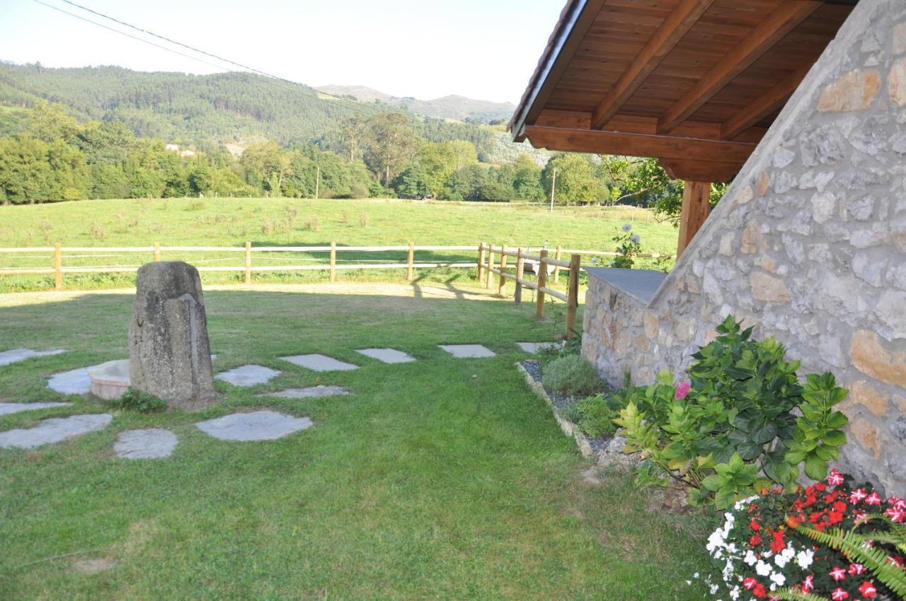 Casa Rural Mazarredonda San Pantaleón de Aras Buitenkant foto