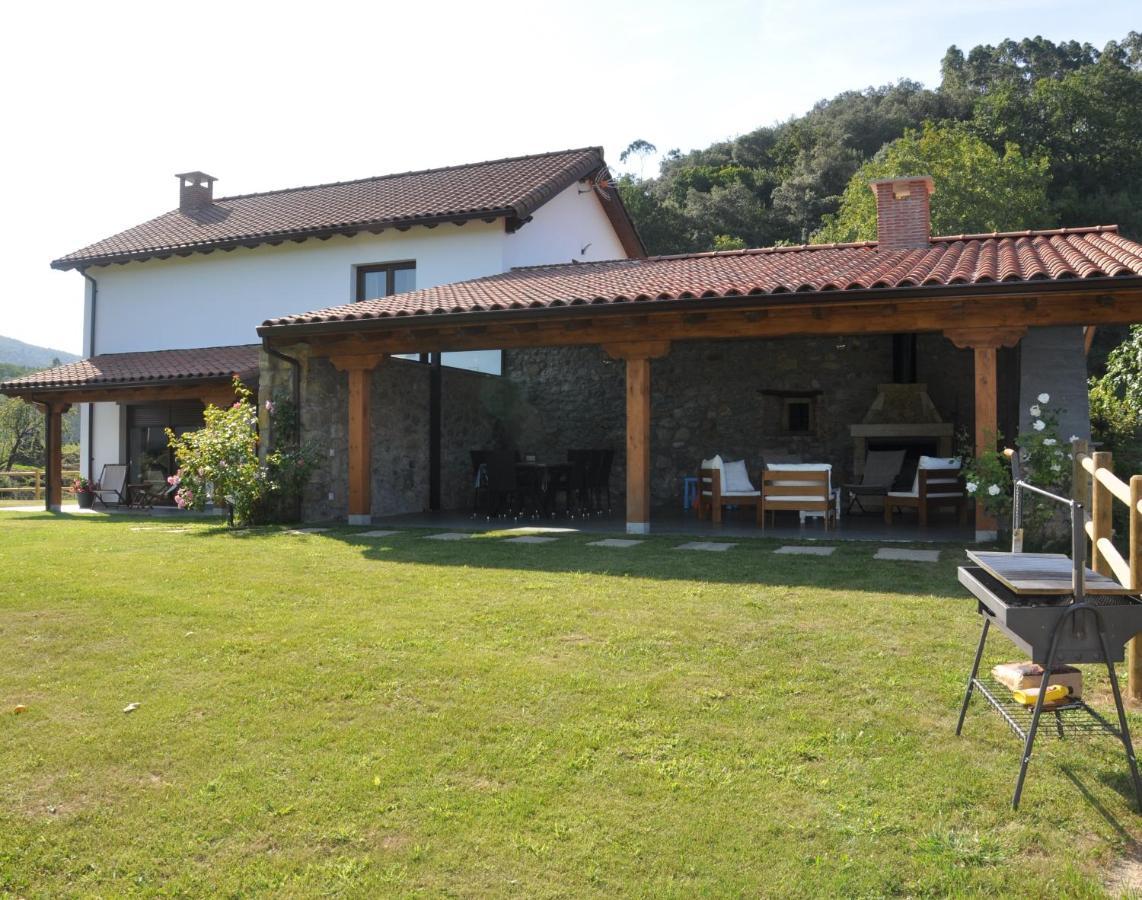 Casa Rural Mazarredonda San Pantaleón de Aras Buitenkant foto