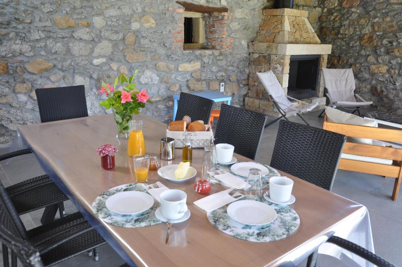 Casa Rural Mazarredonda San Pantaleón de Aras Buitenkant foto
